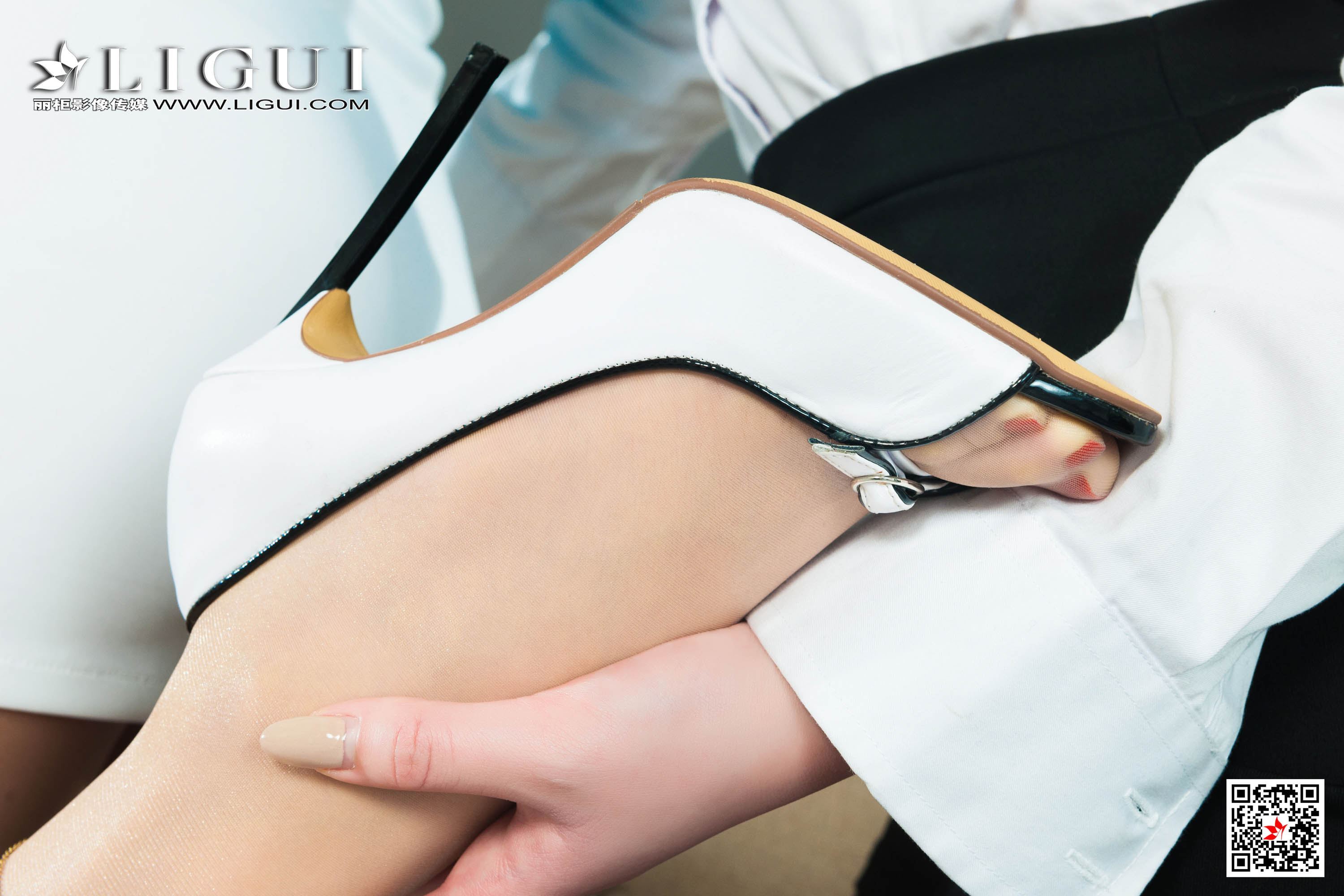 Ligui丽柜  2020.12.04 《双生花-姐妹情丝》文芮&多多